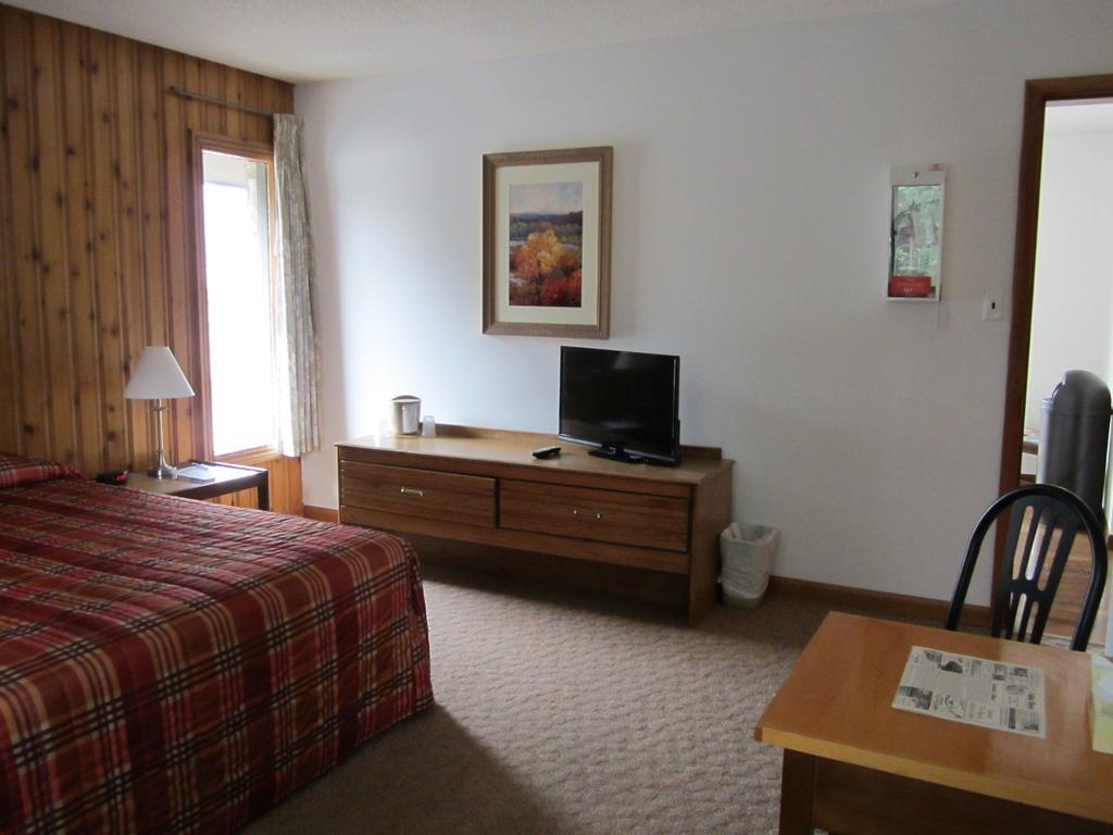 The Gateway Inn Кенмор Номер фото