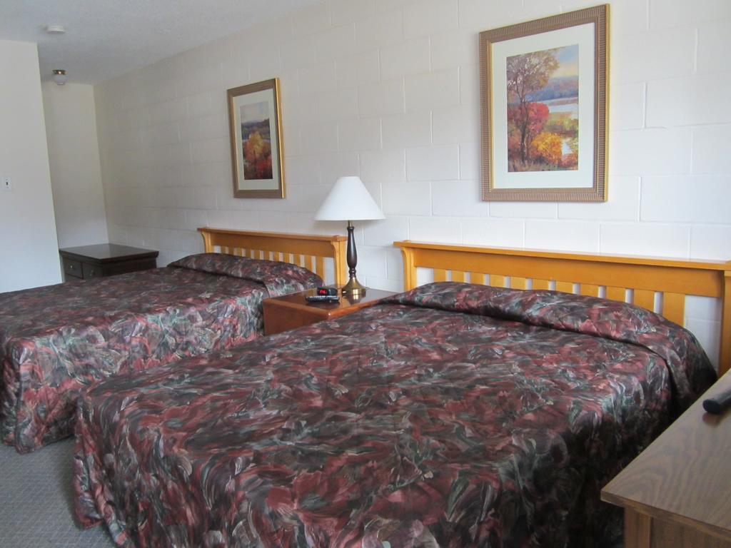 The Gateway Inn Кенмор Номер фото
